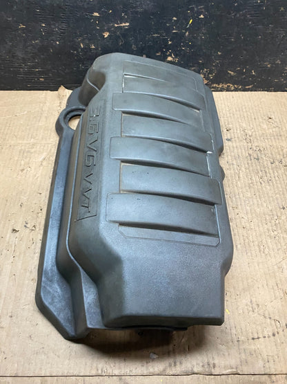 2007 to 2008 GMC Acadia 3.6L VVT Engine Cover Shield OEM u6117 DG2