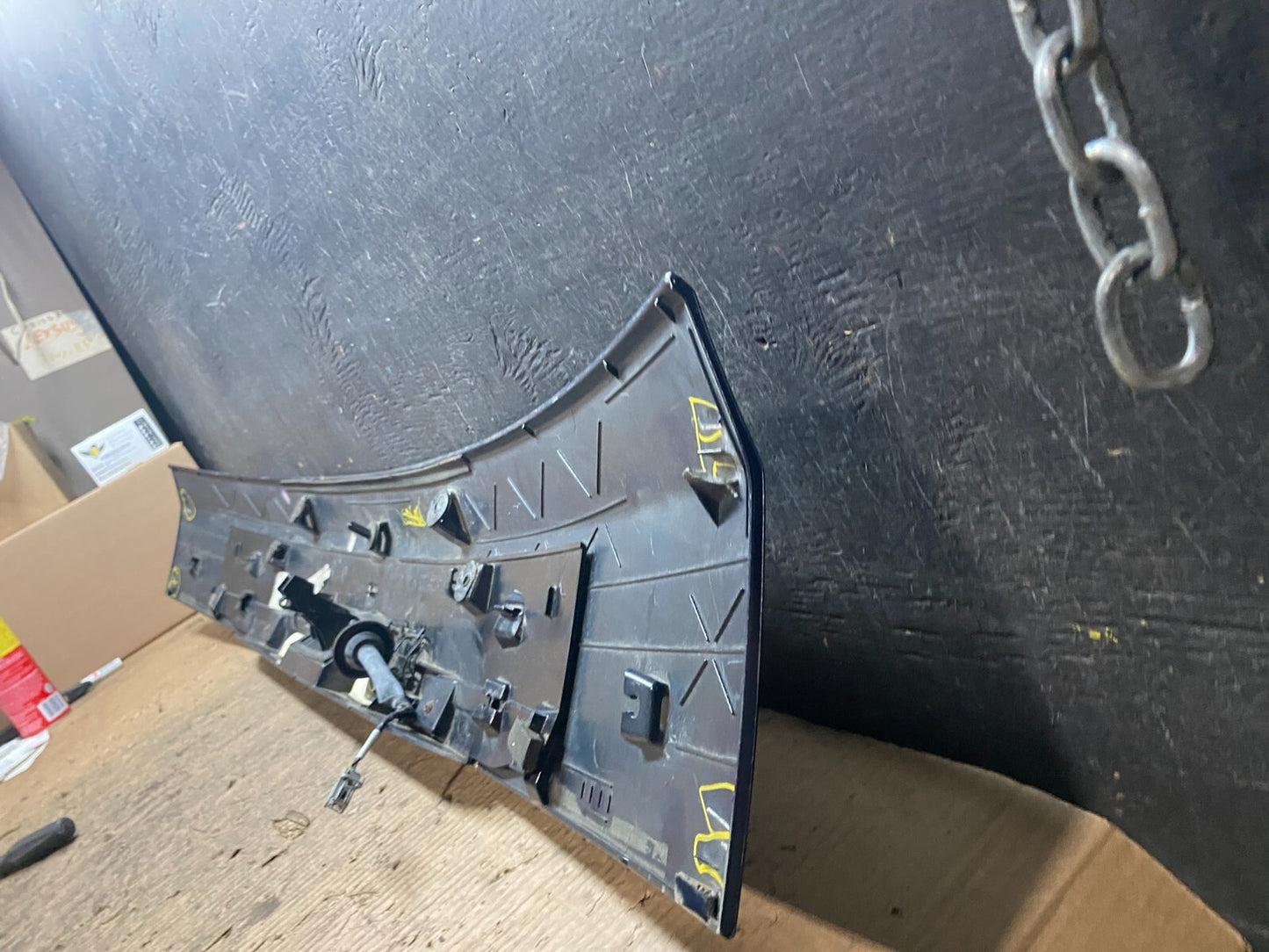 2011-2018 Dodge Grand Caravan Rear Tail Gate Trim Molding Panel N2045 PS11