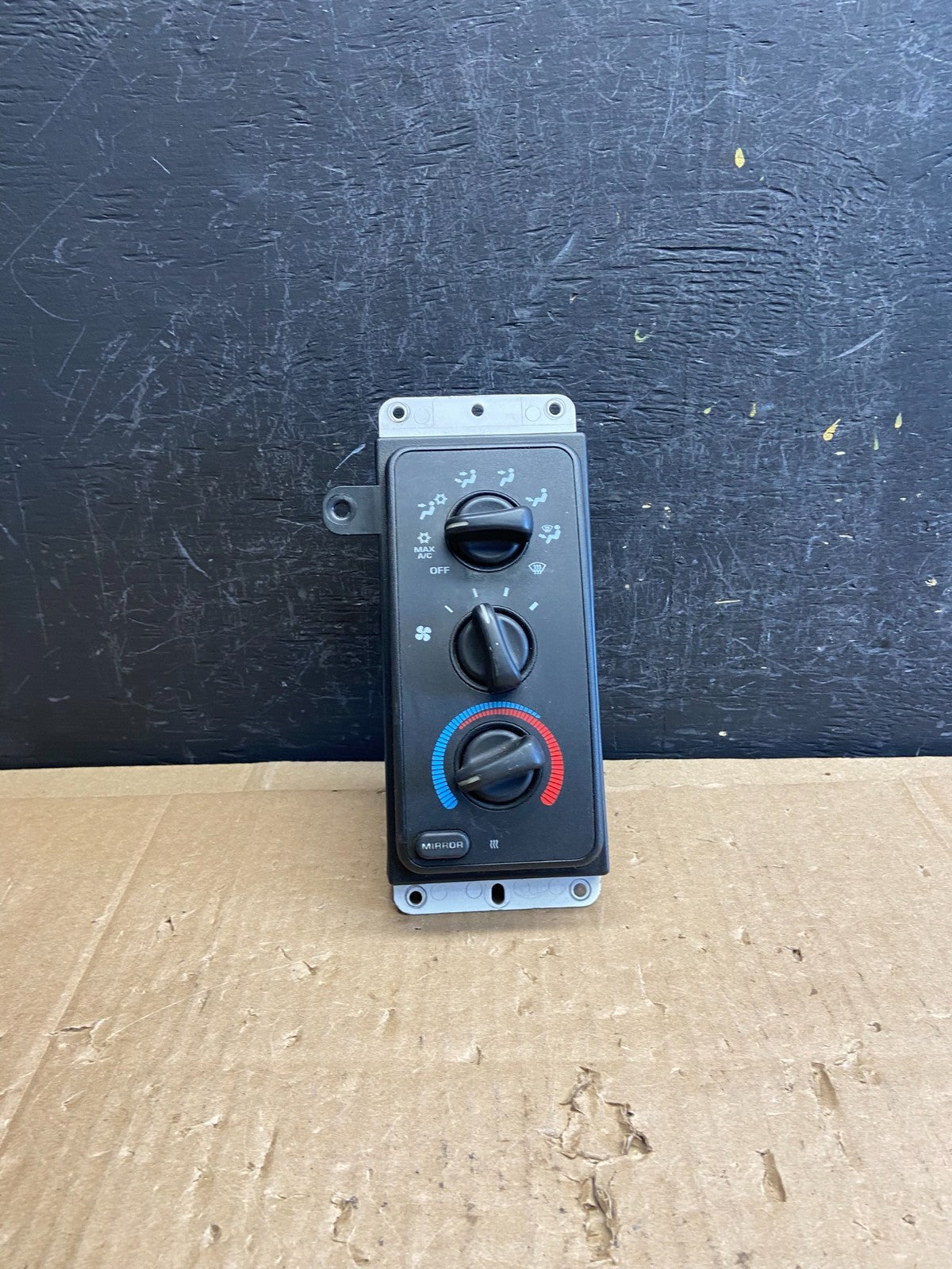 1998 - 2001 Dodge Ram 1500 2500 A/C Heater Climate Control AD22990