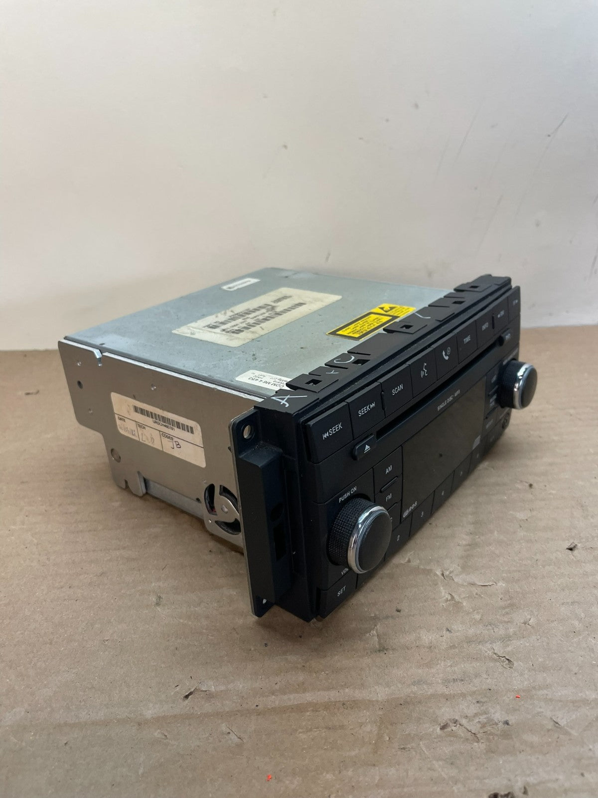 2007-2012 Chrysler Dodge Jeep Ram Radio CD MP3 AUX Receiver AI0515 DG1