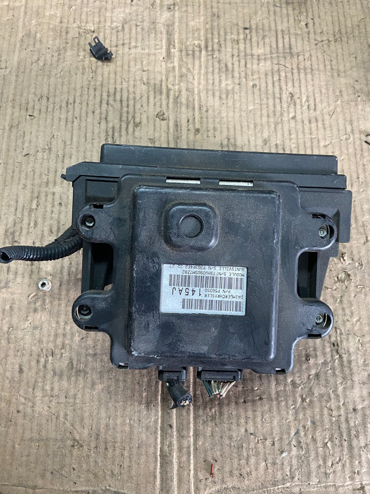 2005 Jeep Grand Cherokee BMC Body Module Power Fuse Box Relay Oem p0521 DG0