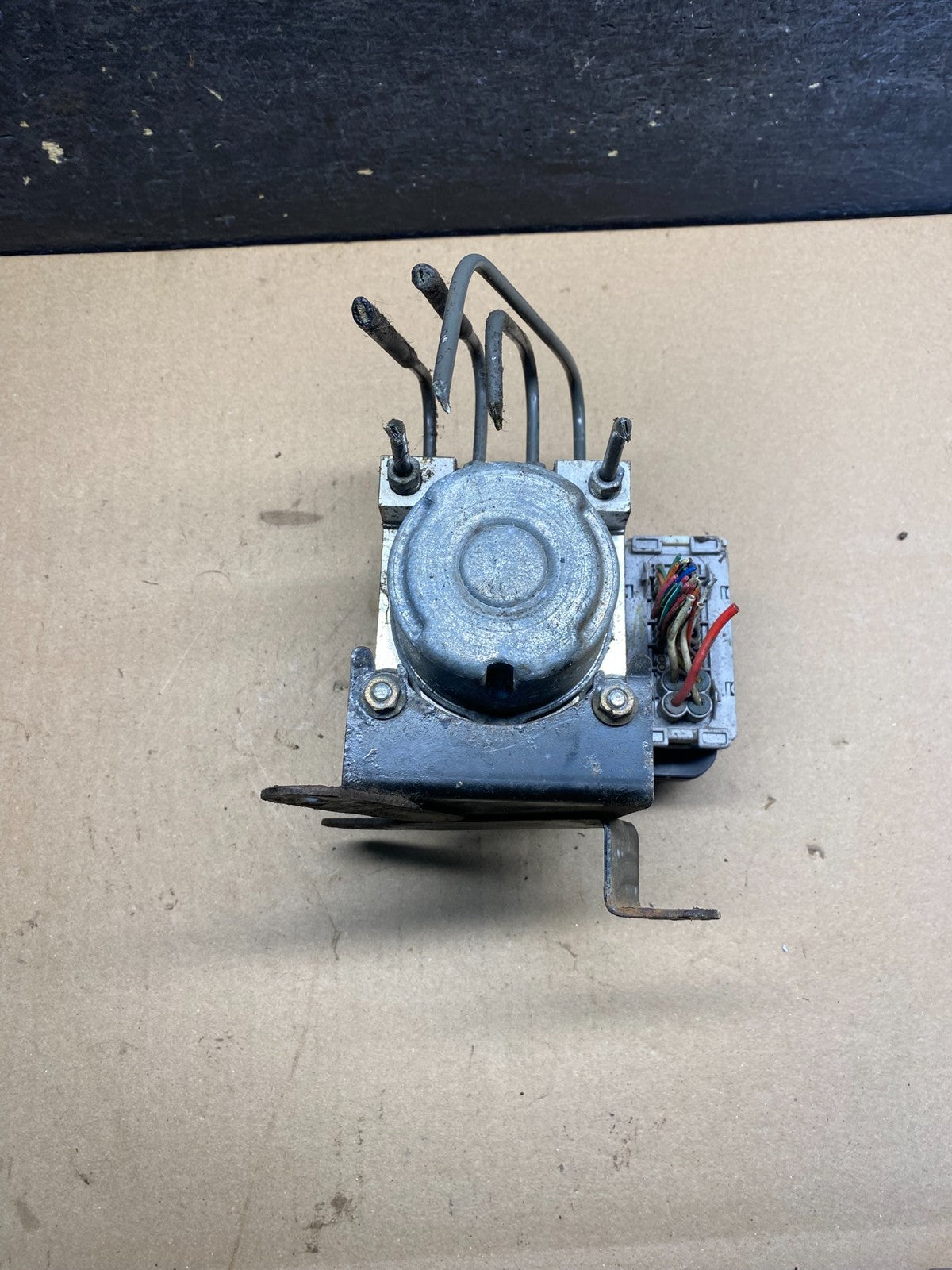 2005 - 200 Toyota Tacoma ABS Brake Pump Anti Lock Module AI5267 DG1