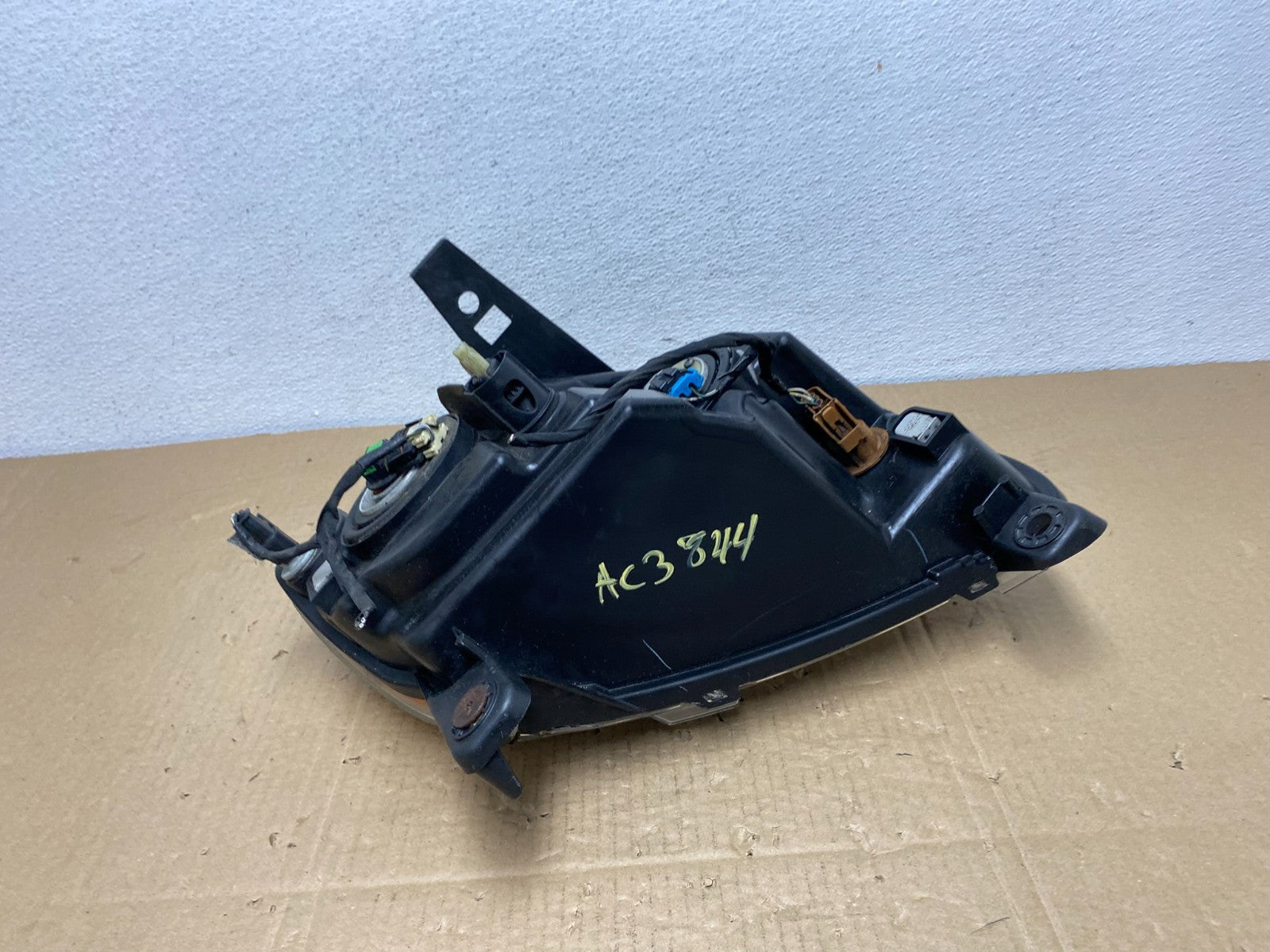 2011 to 2013 Jeep Grand Cherokee Halogen Left Driver Lh Headlight Oem AC3844 DW7