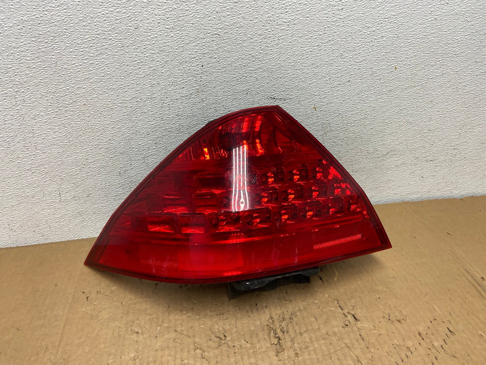 2006 - 2007 Honda Accord Left Driver Lh Side Tail light AD2361 LK0