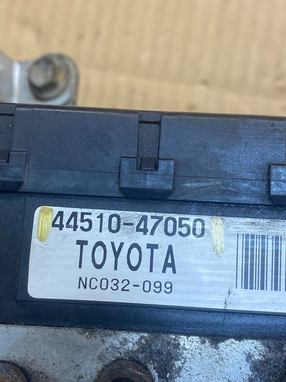 2004 - 2009 Toyota Prius ABS Brake Pump Anti Lock Module AD0469 DW6