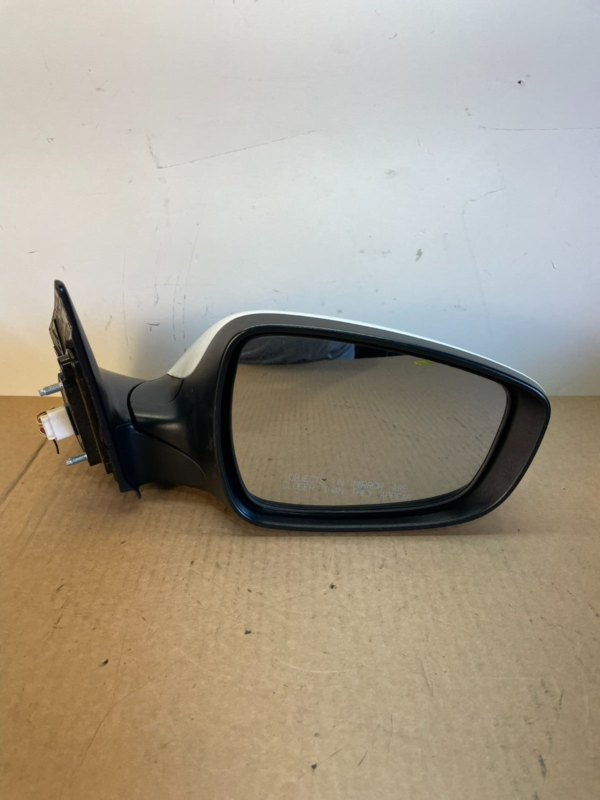 2012 2013 2014 Hyundai Elantra Right Passenger Door Mirror AG2732 MS4