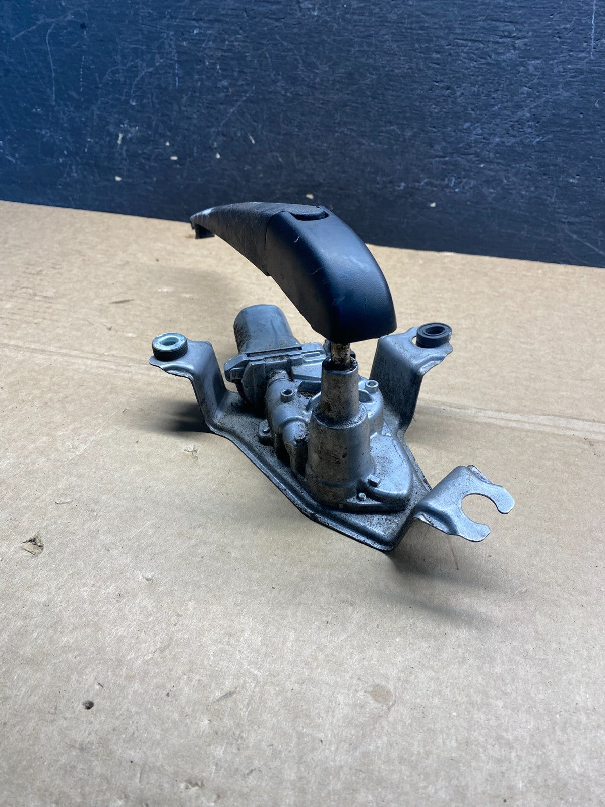 2014-2018 Jeep Cherokee Tailgate Back Door Rear Wiper Motor Wiper AF6888 DG4