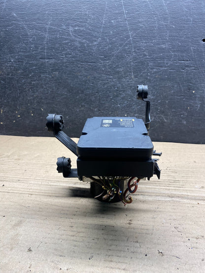 2012-2018 BMW F30 F32 320I 328I ABS Anti Lock Brake Pump 6860731 AH9645 DW3