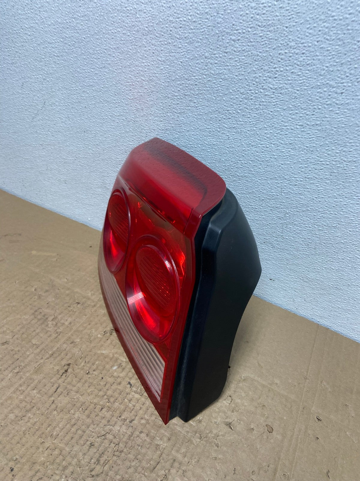 2009-2010 Dodge Charger Left Driver LH Side Tail Light Oem AC3920 LK1