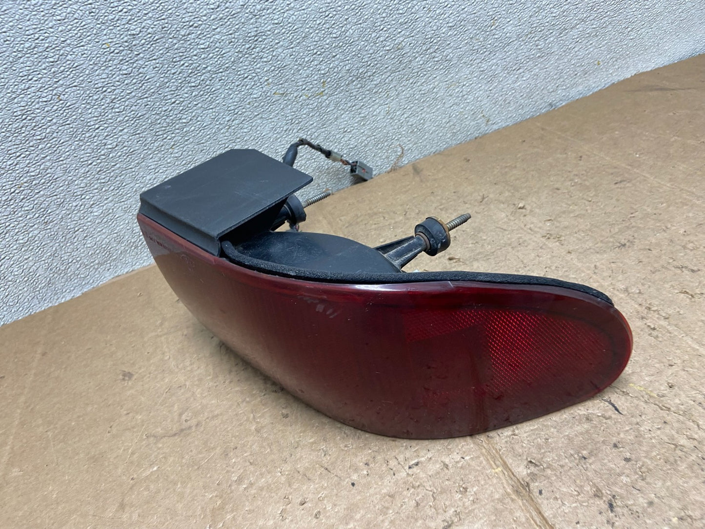 1993 to 1995 Mercury Sable RH Right Passenger Side Tail Light Sedan AA40931