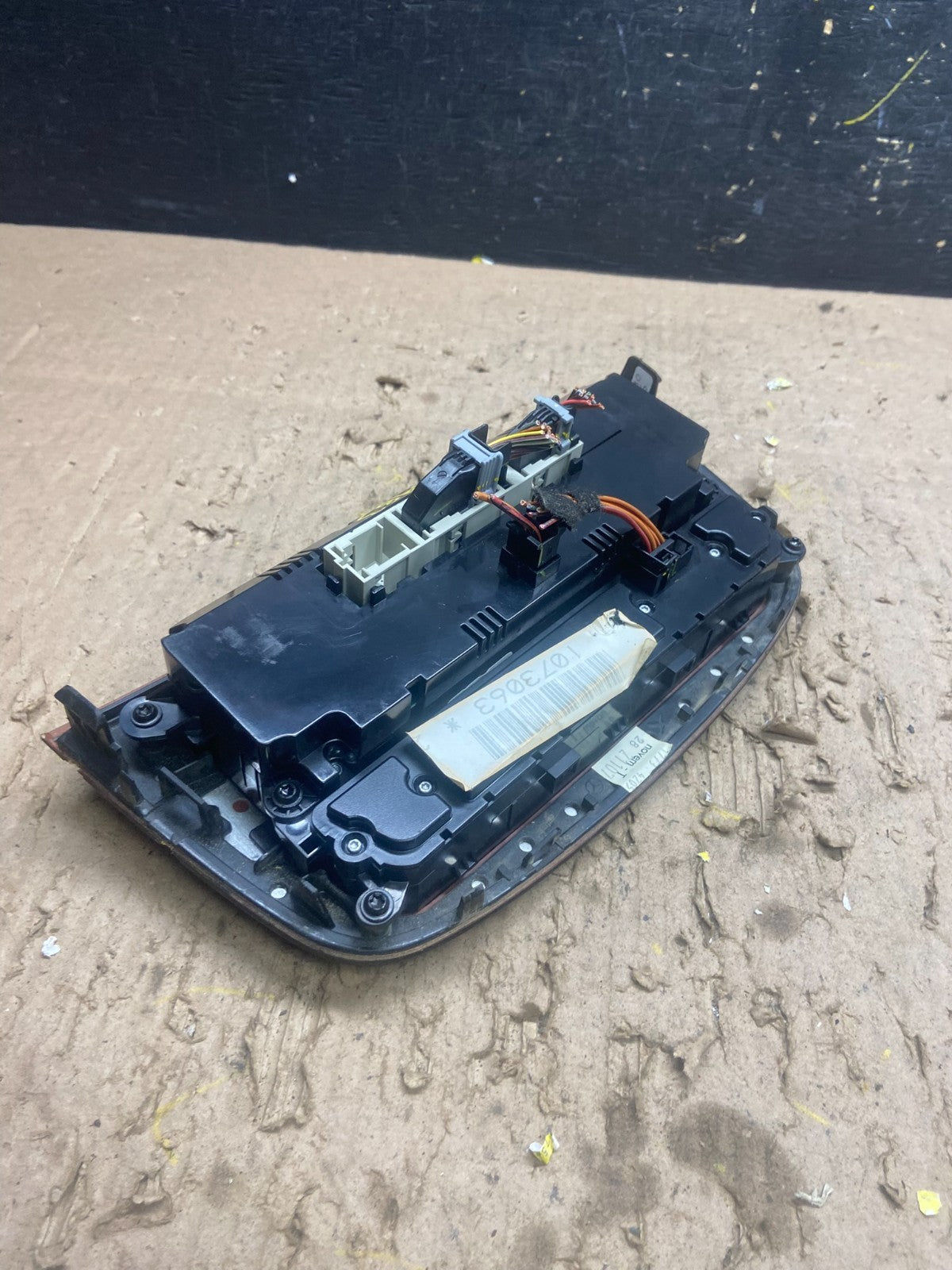 2006 to 2008 Mercedes W251 R350 AC Temp Heater Climate Control OEM T8983 DG4