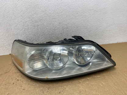 2005 to 2011 Lincoln Town Car Right Passenger Rh Side Headlight AG1156 DW0