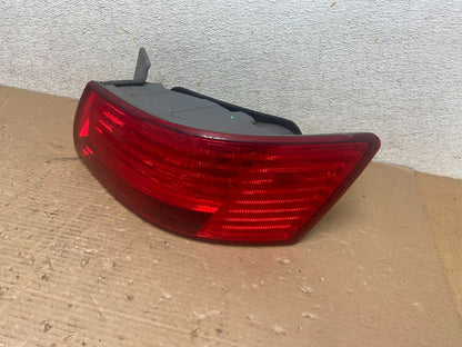 2009 to 2010 Hyundai Sonata Right Passenger Side Tail Light Oem R0783 DW1