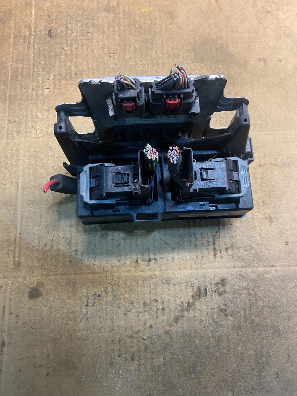 2007 Jeep Grand Cherokee Body Control Module BCM Power Fuse Box Y3749 DG1