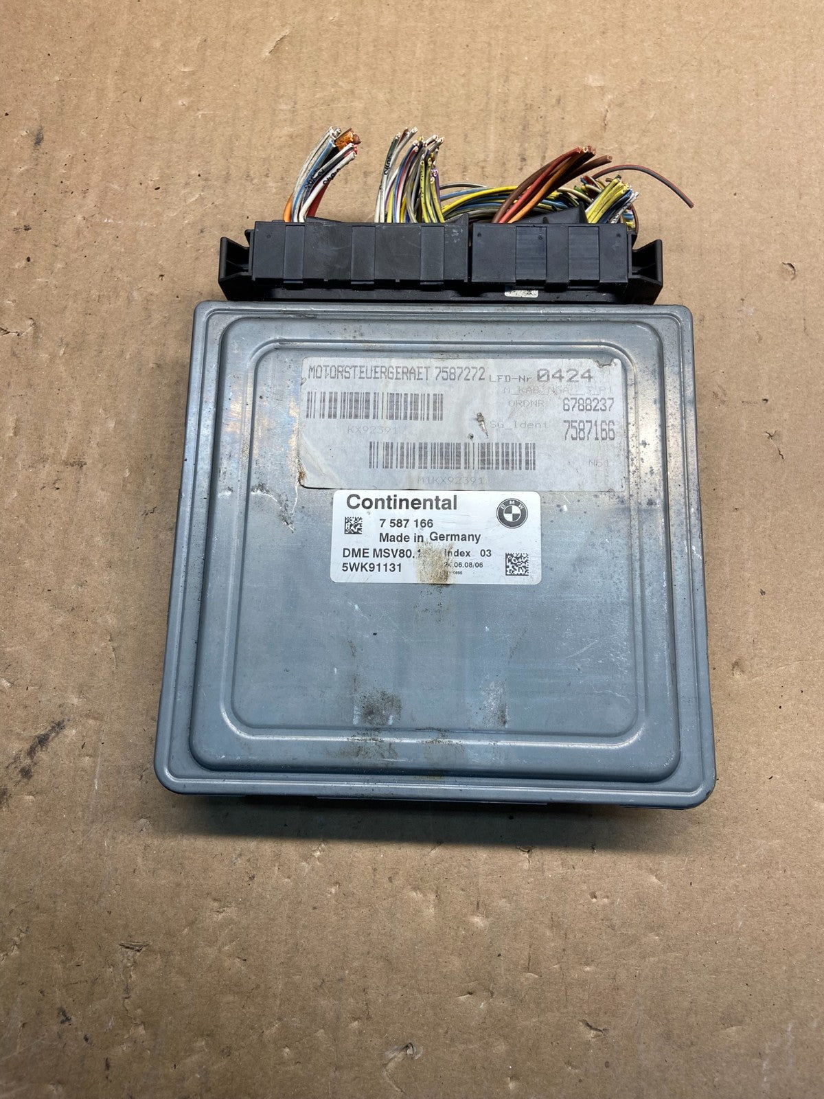 2008 - 2010 BMW 328i 528i E90 ECM ECU Engine Computer 7587166 AG1492 DW0