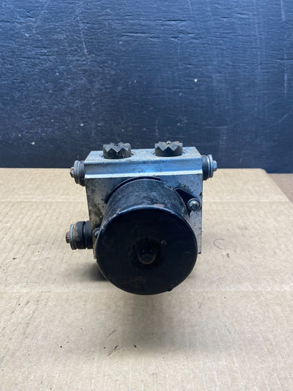 2010 2011 Dodge RAM 2500 ABS Anti-Lock Brake Pump Control Module AG9556 DW5