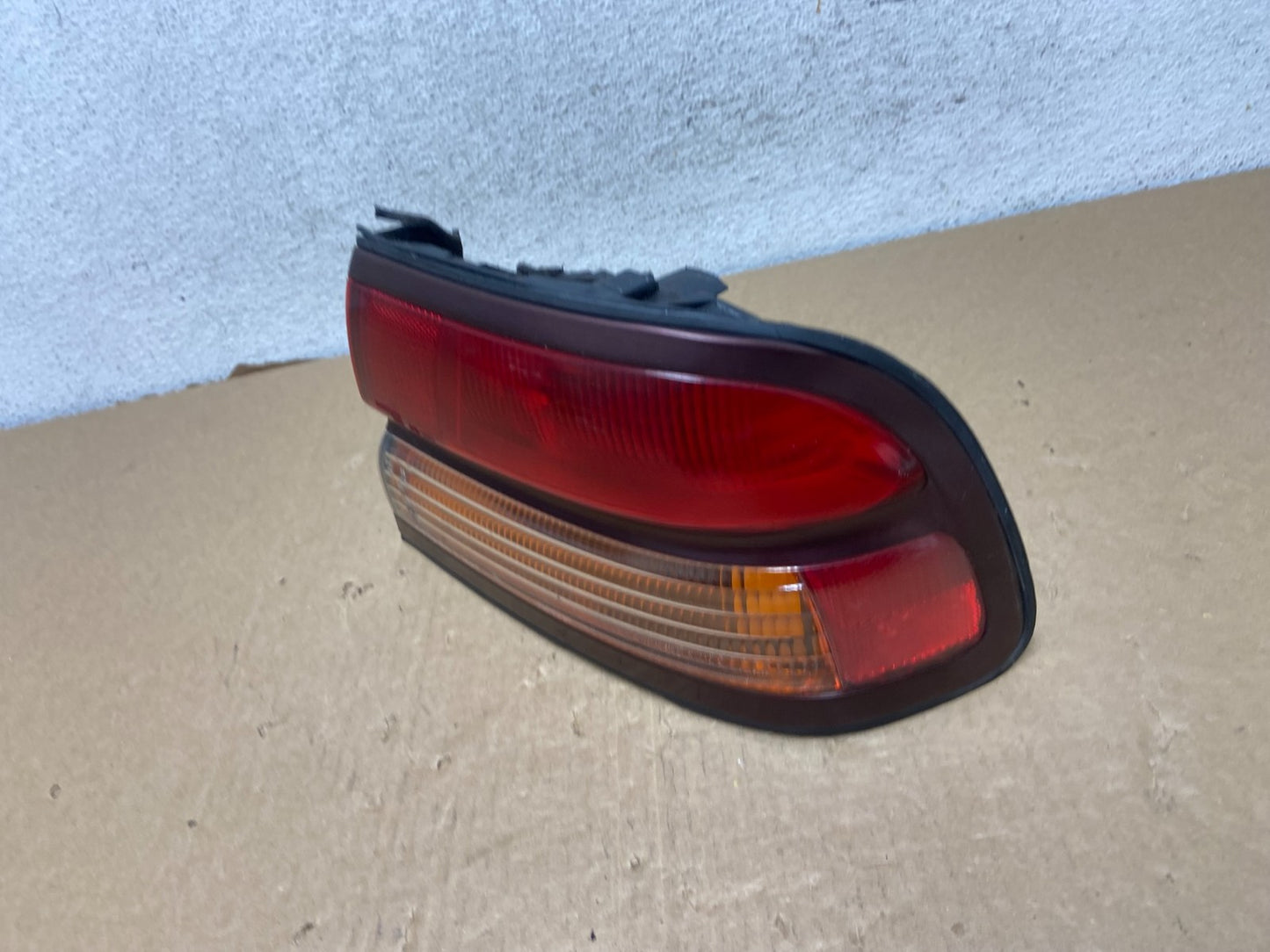 1996 - 1997 Infiniti i30 Right Passenger Rh Side Tail Light AF7341 DG1
