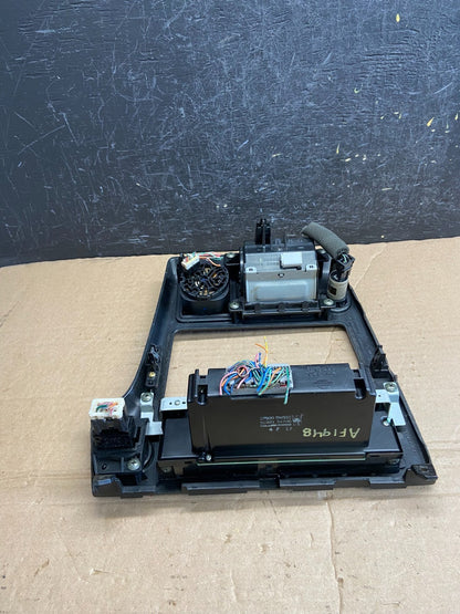 2001-2004 Nissan Pathfinder QX4 Digital Climate Control Radio Bezel OE AF1948 DG4
