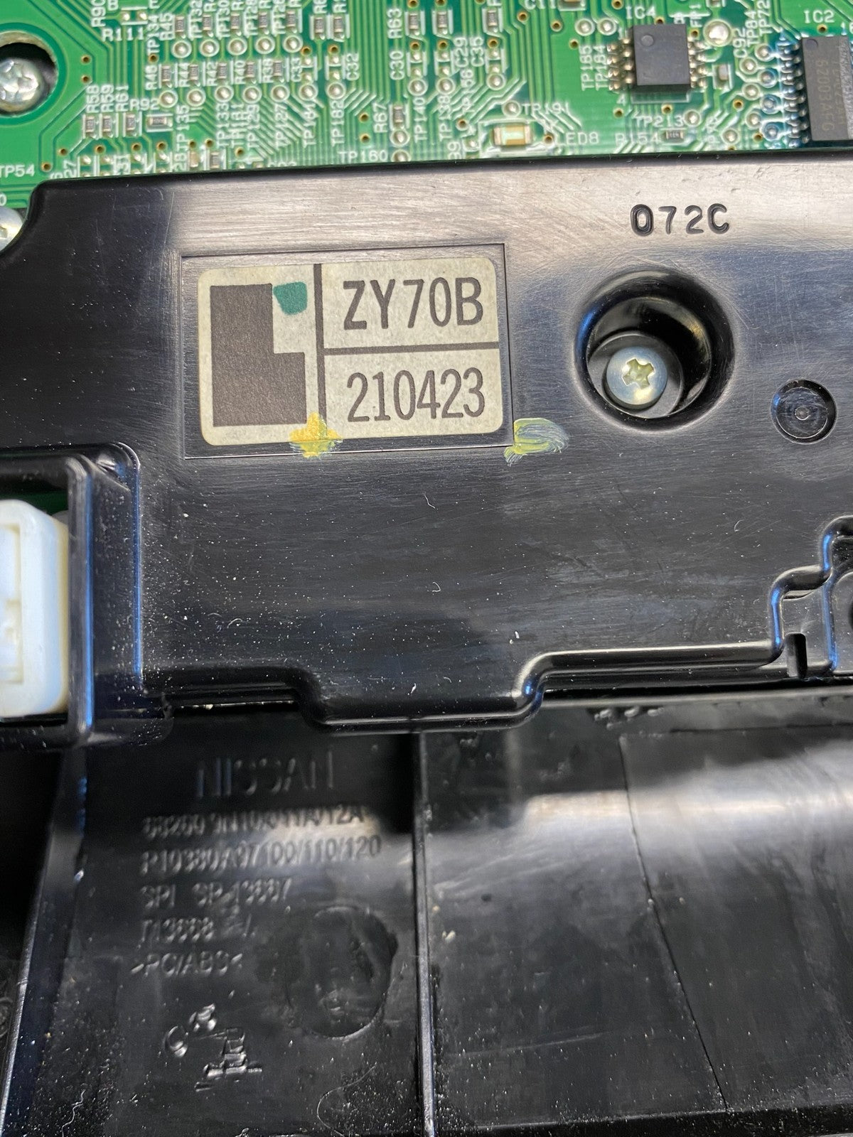 2009 - 2014 Nissan Maxima Radio Panel Climate Control Bezel Trim AJ1606 DG4