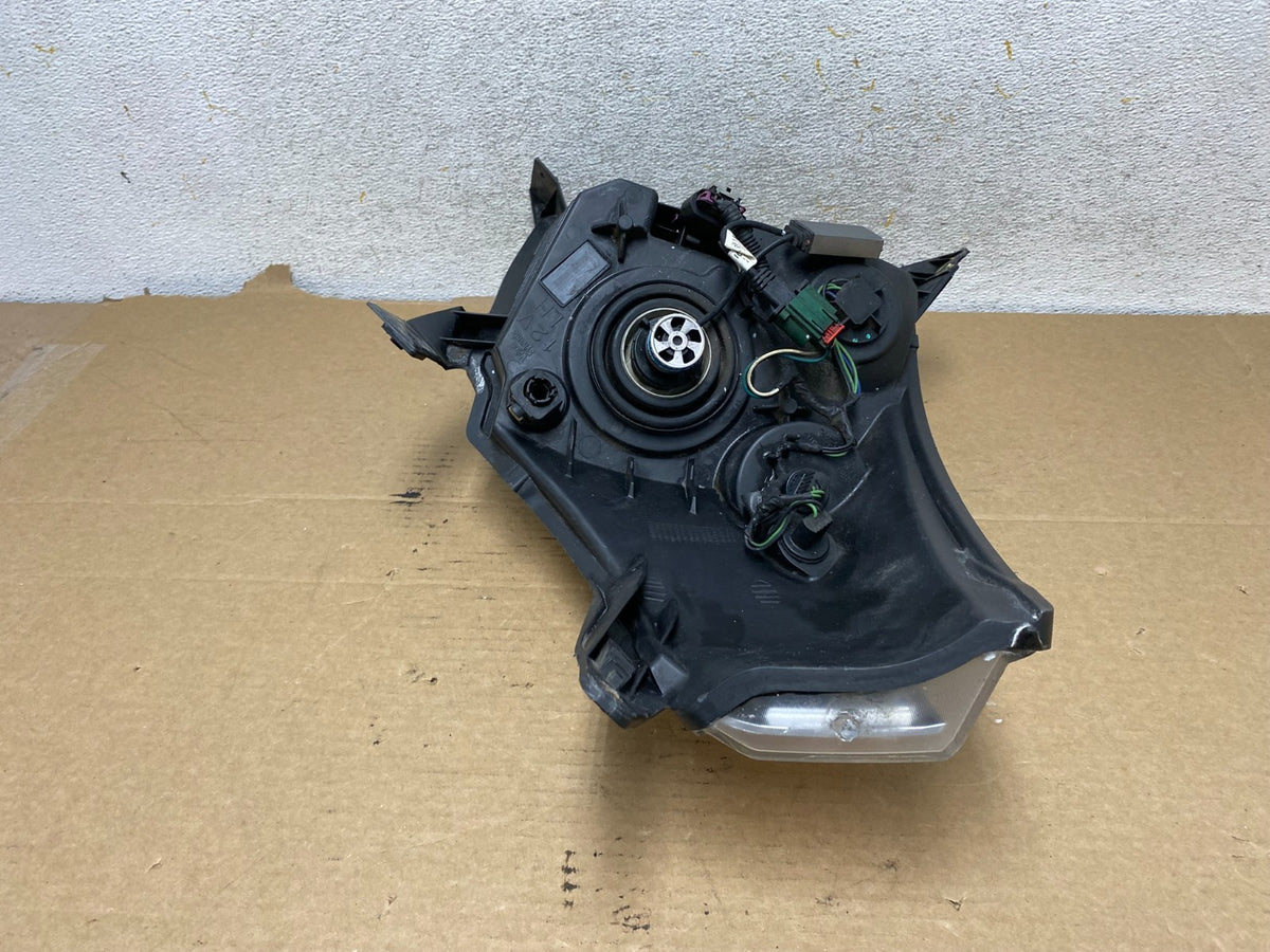 2007 to 2009 Suzuki XL-7 XL7 Left Driver LH Side Headlight AH7885 DW6