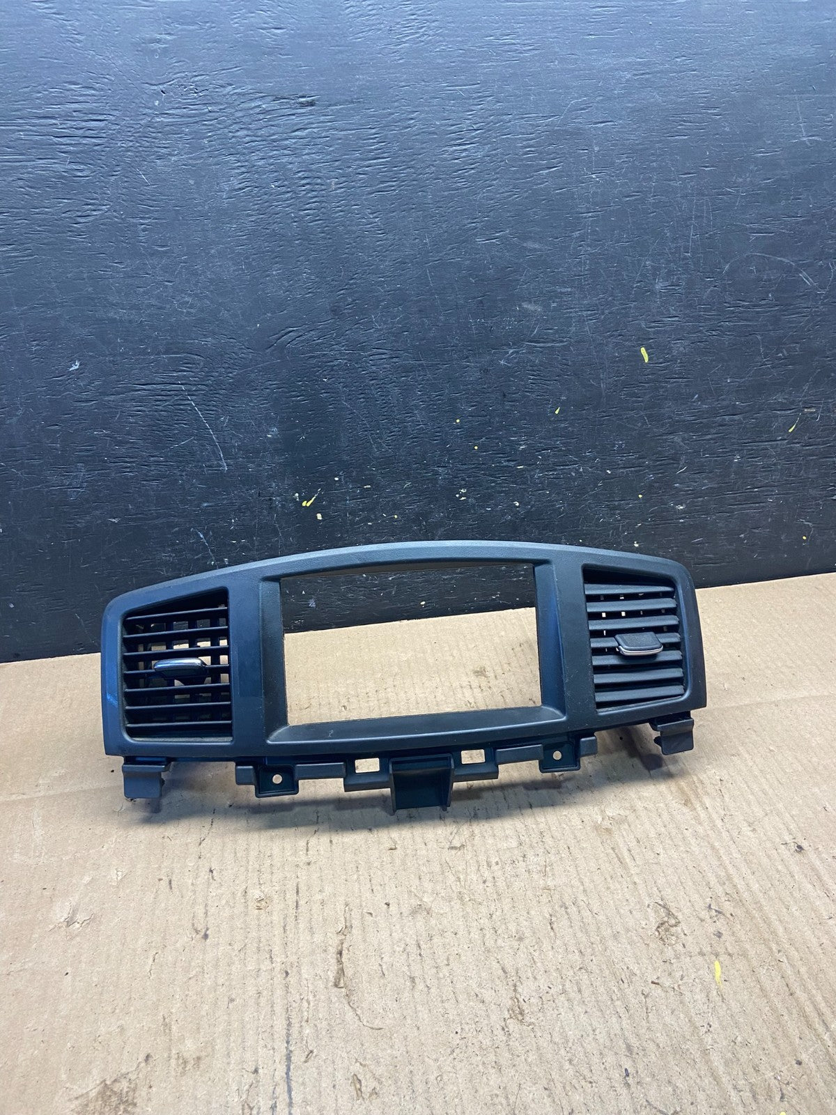 2011 to 2017 Nissan Quest Center Radio Trim Dash Panel Bezel Oem p3448 DG0