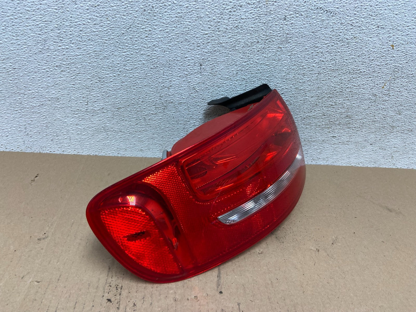 2009 to 2012 Audi A4 Avant Wagon Left Driver Side Tail Light AE7244 DW2