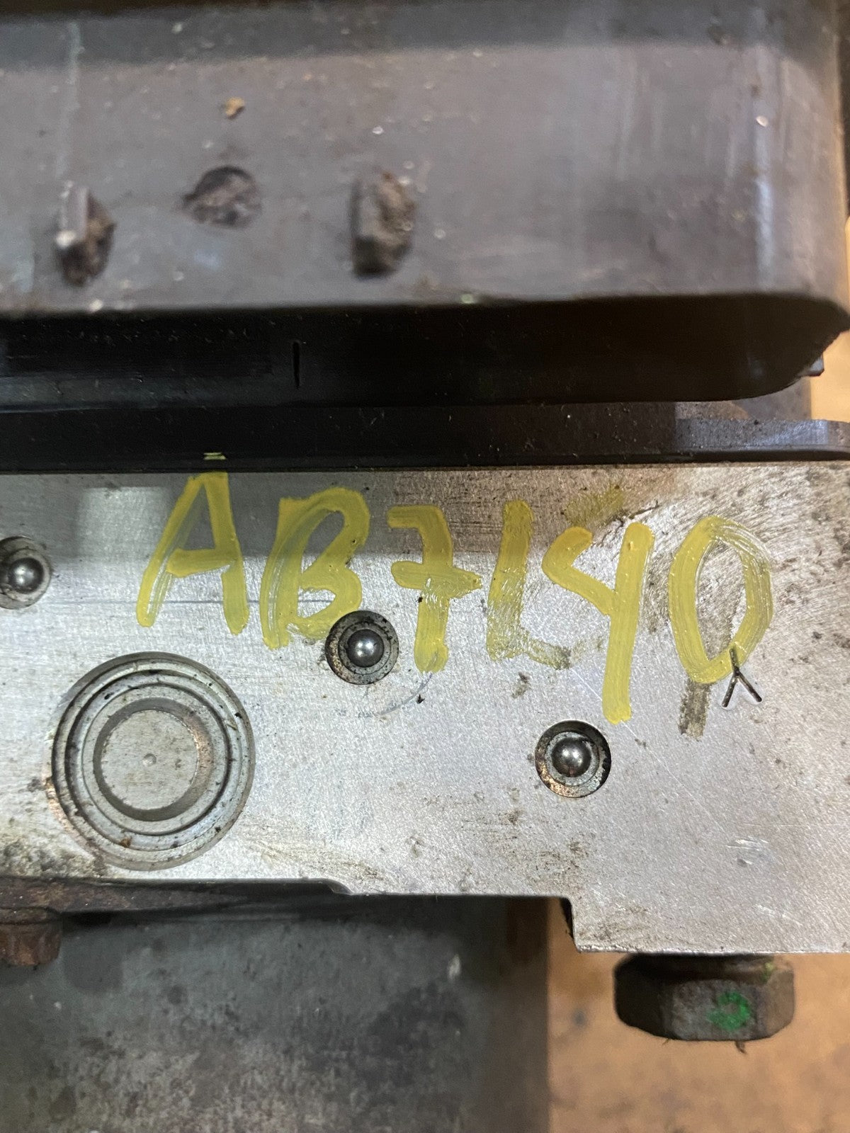 2009 2014 Chevrolet Tahoe Suburban ABS Anti Lock Brake Pump OEM AB7140 DG7