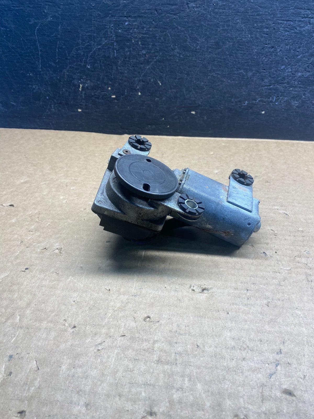1999 to 2003 BMW E39 528I 525I 540I Wagon Rear Window Wiper Motor AG6650 PS1