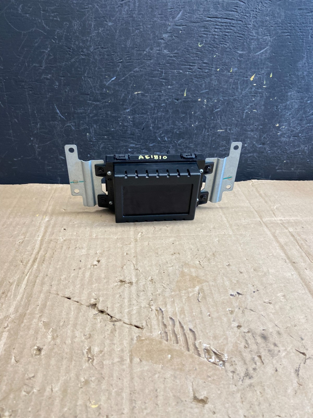 2011 to 2015 Ford Explorer 4.2" Radio Information Display Screen ae1810 DG0