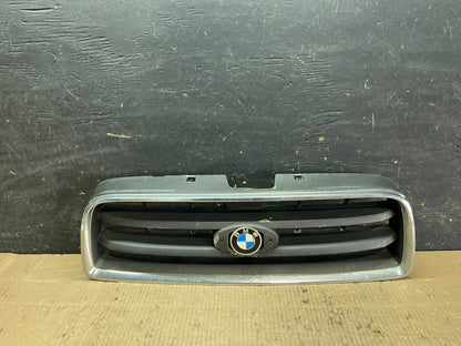 2003 to 2005 Subaru Forester Front Upper Grill Grille U6079 DG0