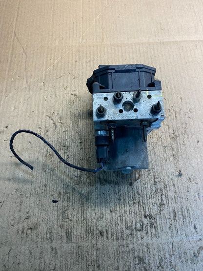 BMW 3 Series 325i 330i ABS Brake Pump Control 34516755243 Z2468 PS0