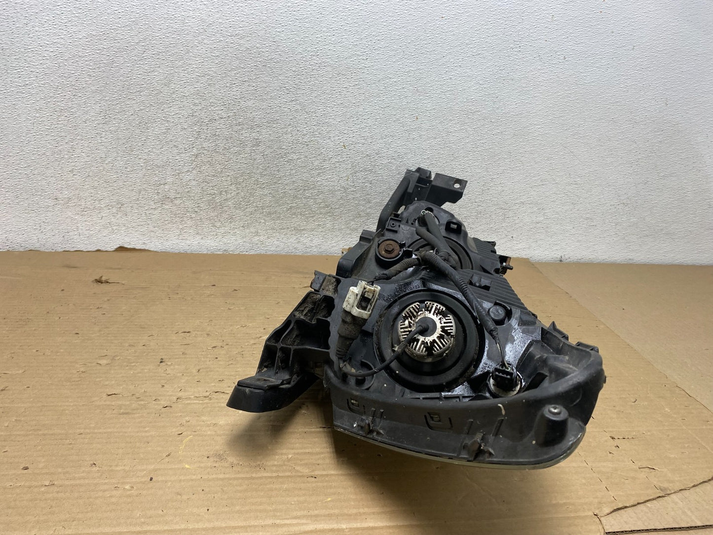 2008 to 2012 Honda Accord Sedan Right Passenger RH Headlight AG8212 DW6
