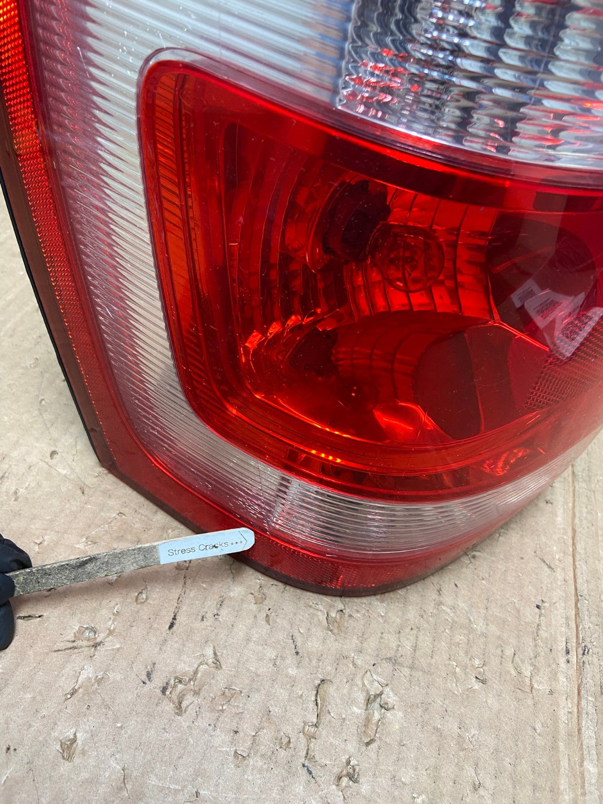 2008 to 2012 Ford Escape Left Driver LH Side Tail Light AI5585 LK3