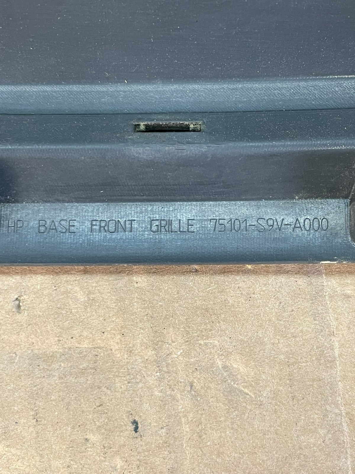 2003 2004 2005 Honda Pilot Front Upper Grill Grille AD0441 DG7