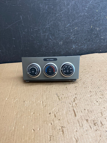 2010-2012 Nissan Sentra Climate Control Heater Ac Temperature Hvac AE4194 DG0