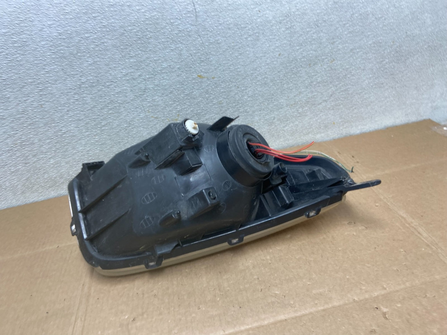 2001 - 2003 Toyota Rav4 Left Driver LH Side Headlight Halogen Oem Y8496 DW7