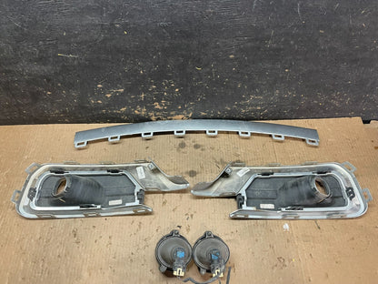 2013 to 2016 GMC Acadia Front Bumper Left+Right Set Grille Cover Z3371 DG9