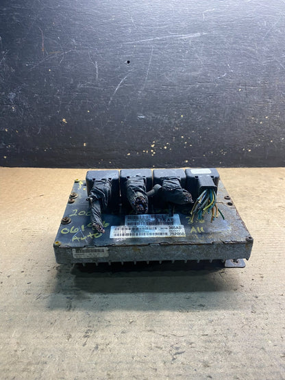 2004 Dodge Caravan Town & Country 3.8L Engine Computer ECU OEM aa2833 DG0