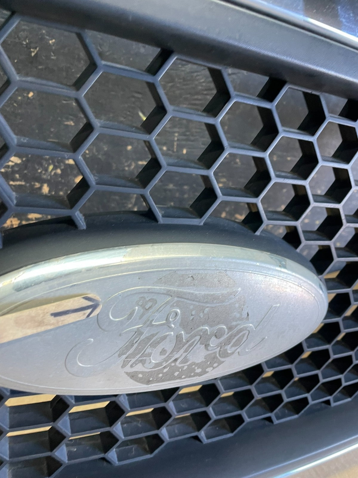 2004 to 2008 Ford F150 F-150 Front Upper Grill Grille AB2942 DG3