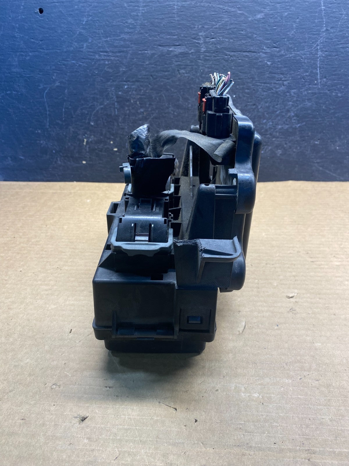 2007 Jeep Grand Cherokee Integrated Power Fuse Box 04692109ac AF4134 DW3