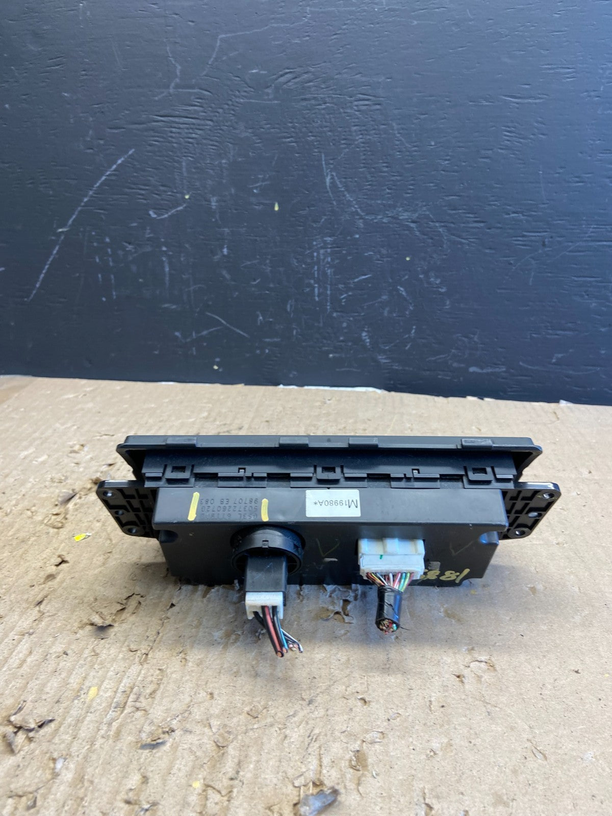 2009 - 2013 Mazda 6 A/C Manual Climate Control Panel AB5881 DG3
