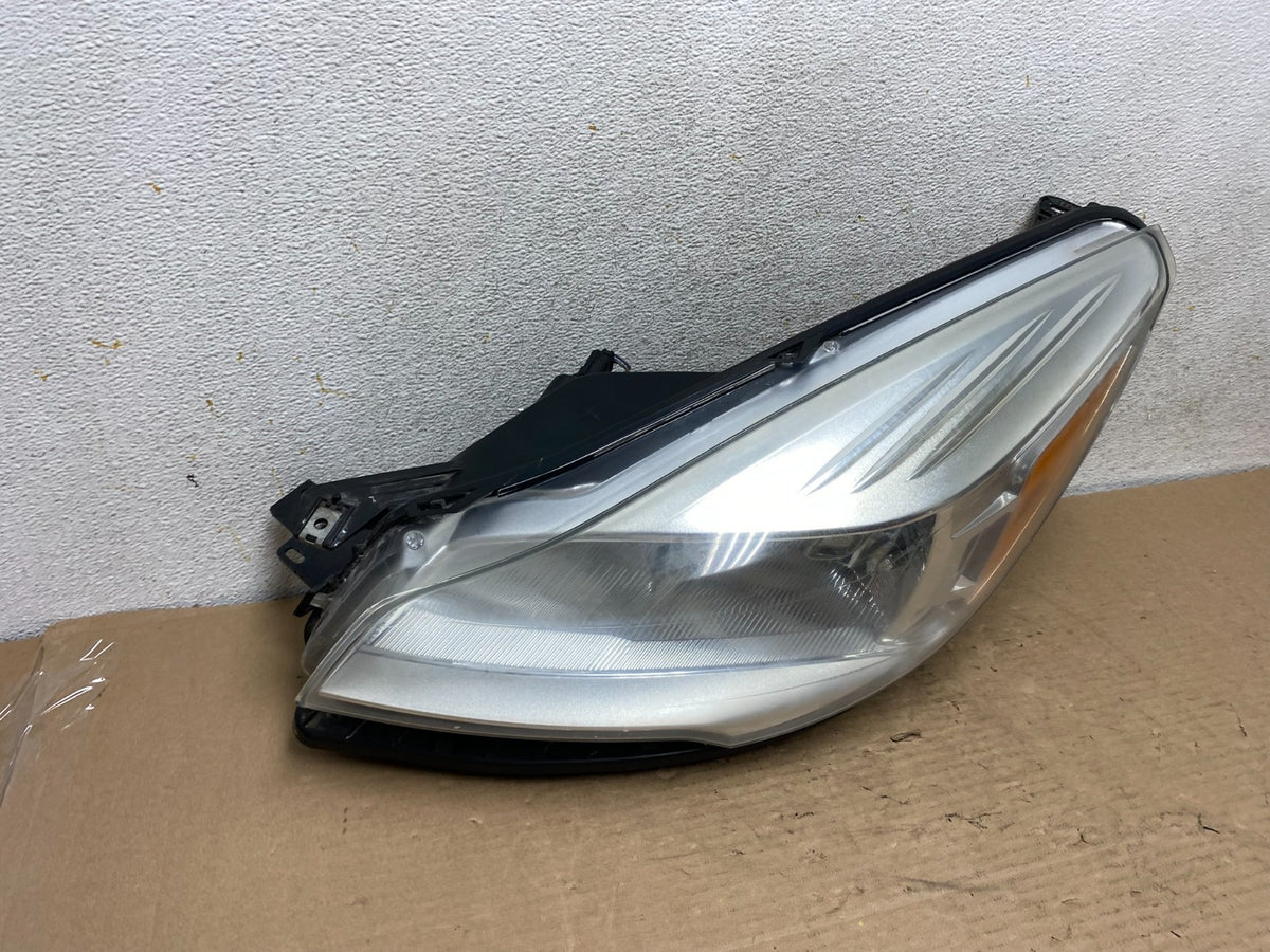 2013 - 2016 Ford Escape Headlight Left Driver Lh Side Halogen AH9526 DW2
