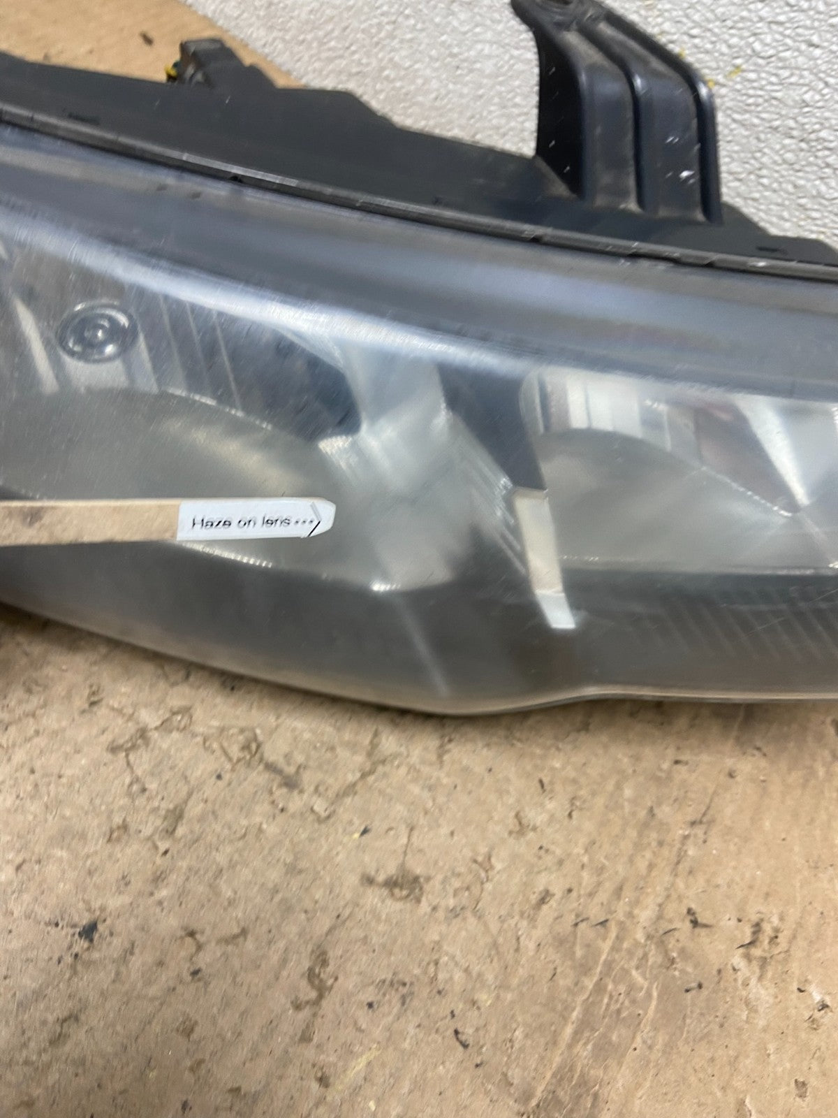 2010 2011 2012 Kia Forte Right Passenger Side Headlight Halogen AA6943 DW5