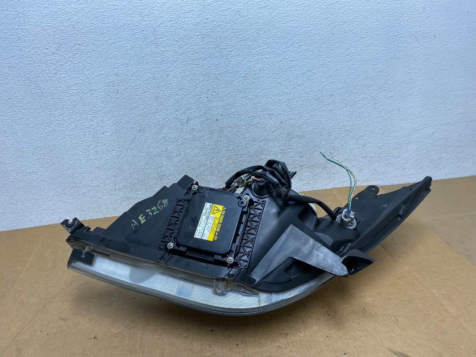 2007 2008 Toyota Solara Right Passenger RH Xenon Hid Headlight AE3268 DW9
