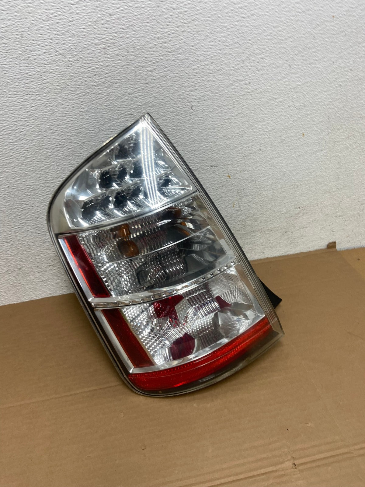 2006 2007 2008 2009 Toyota Prius Tail Light Left Driver LH AD4132 LK2