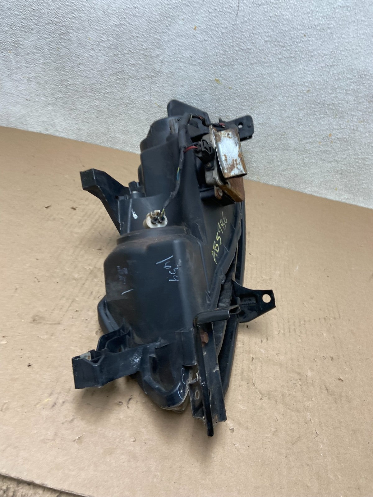 2004 2005 2006 Acura TL Headlight Right Passenger Side Xenon HID AB5986 DW8