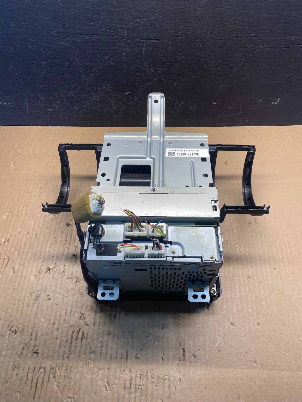 2003 - 2004 Infiniti G35 AM/FM Radio Climate Control Panel AC2712 DG5