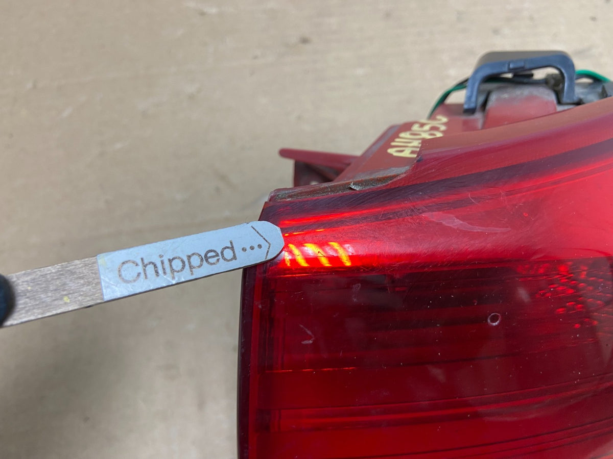 2016 to 2018 Kia Sedona Right Passenger RH Side Tail Light AH8507 DW4