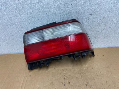 1996 to 1997 Toyota Corolla Right Passenger Rh Side Tail Light AD3254 DG0