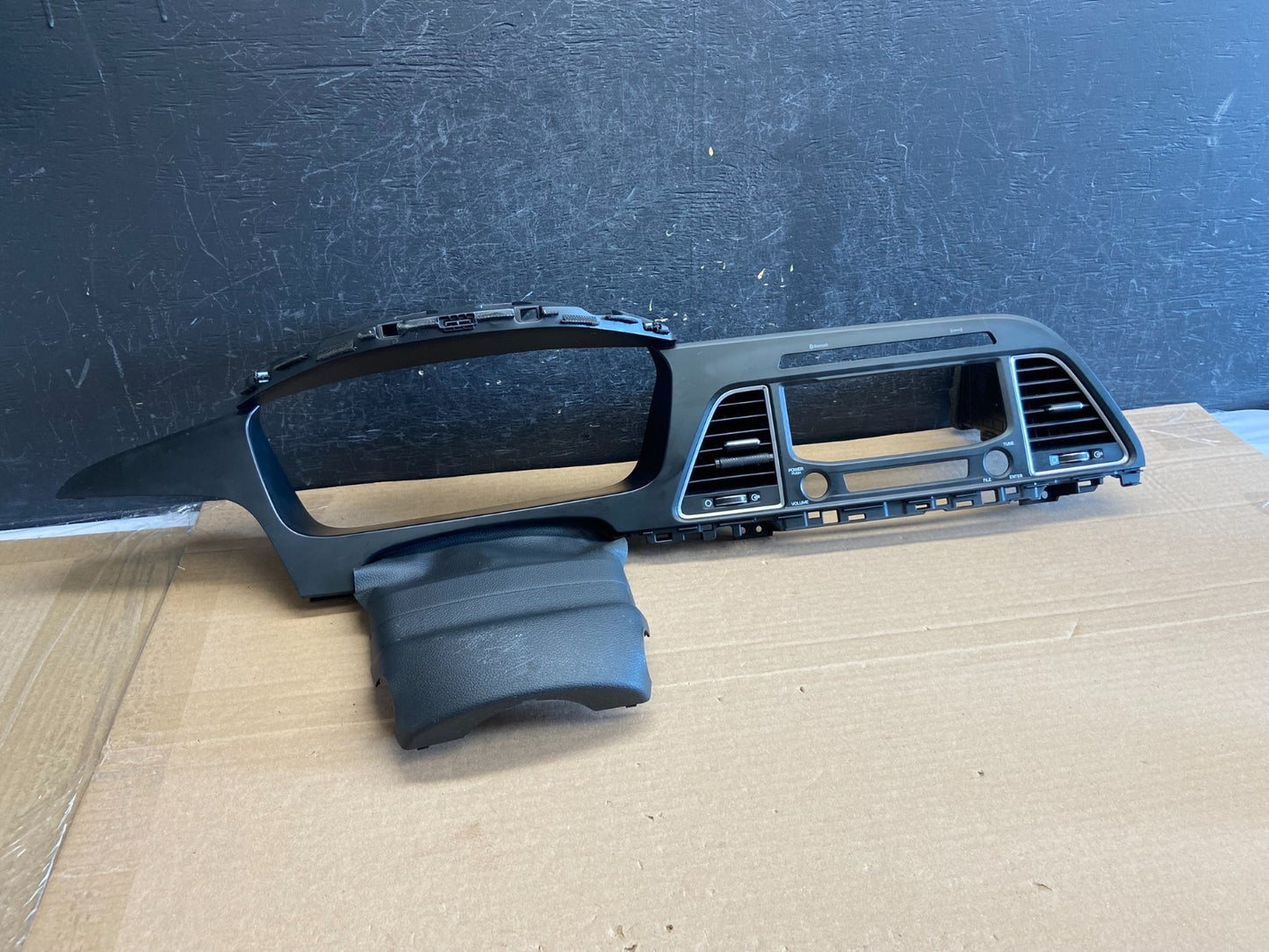 2015 to 2017 Hyundai Sonata Speedometer Cluster Bezel Trim W/ Air Vent AG5005 DG0